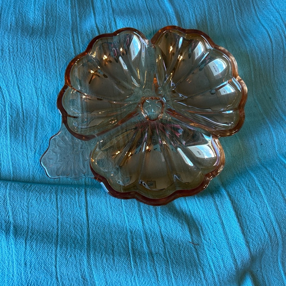 Marigold Iridescent Carnival Glass three leaf clover Trifoil Doric candy dish